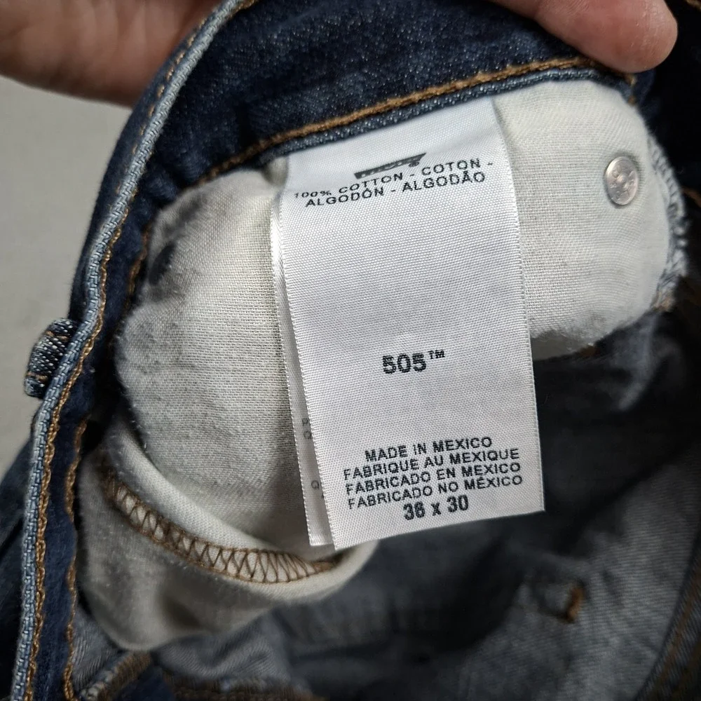 Levis levis 505